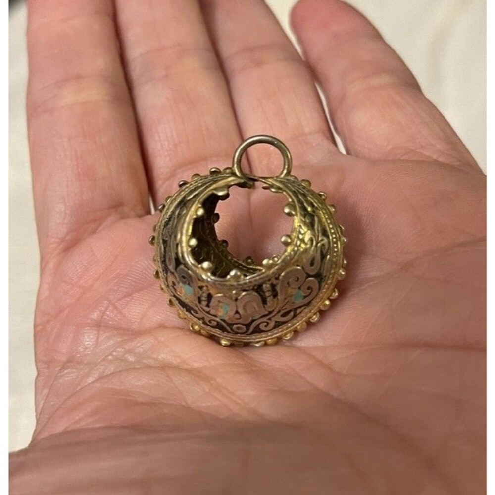 Vintage Mixed Metal Scroll Work Basket Necklace Pendant Double Crescent Moon